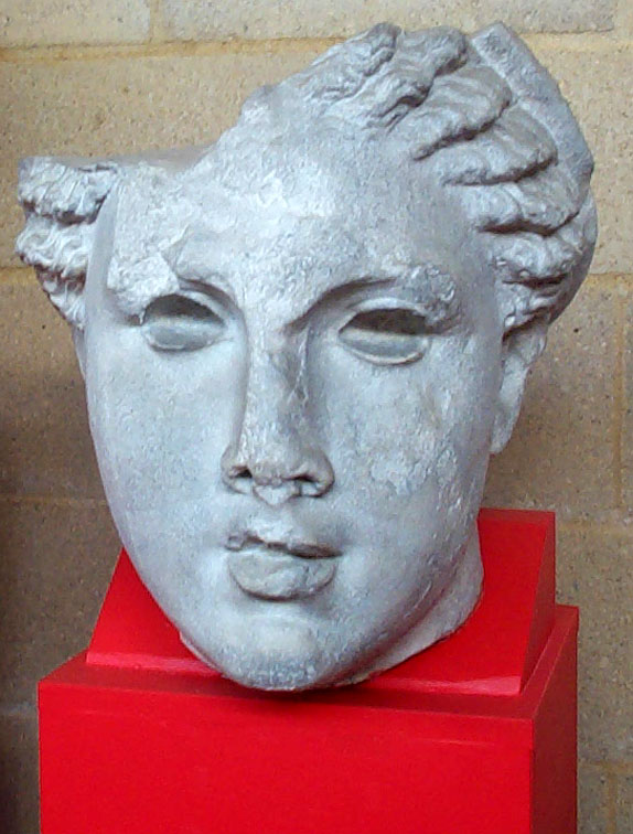 artemis statue head